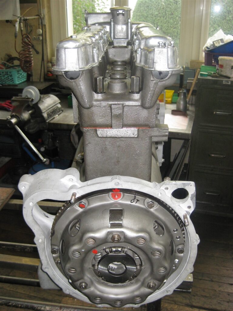 aston-martin-db2-dba4-03