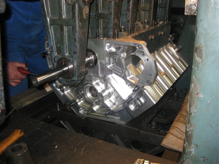 dragster-motor-02